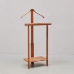 1204 4215 VALET STAND